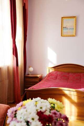 Гостиница Металлург Нижний Тагил Номер студия-2